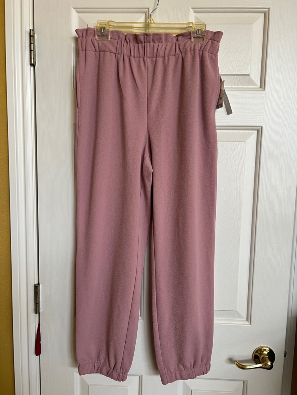 Bar 111 textured casual jogger / pants ( NWT )